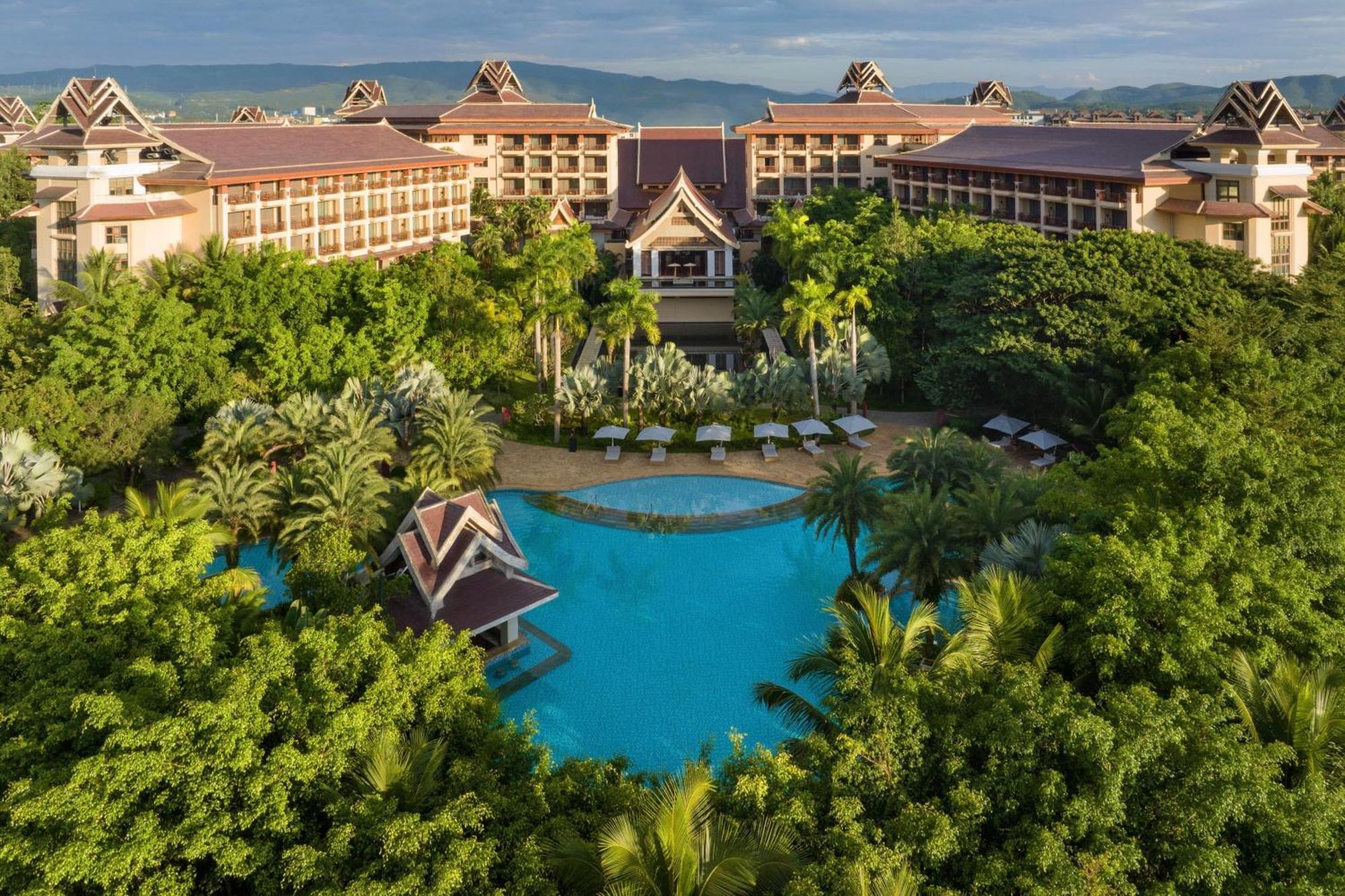 Sheraton Grand Xishuangbanna Hotel Jinghong Dış mekan fotoğraf
