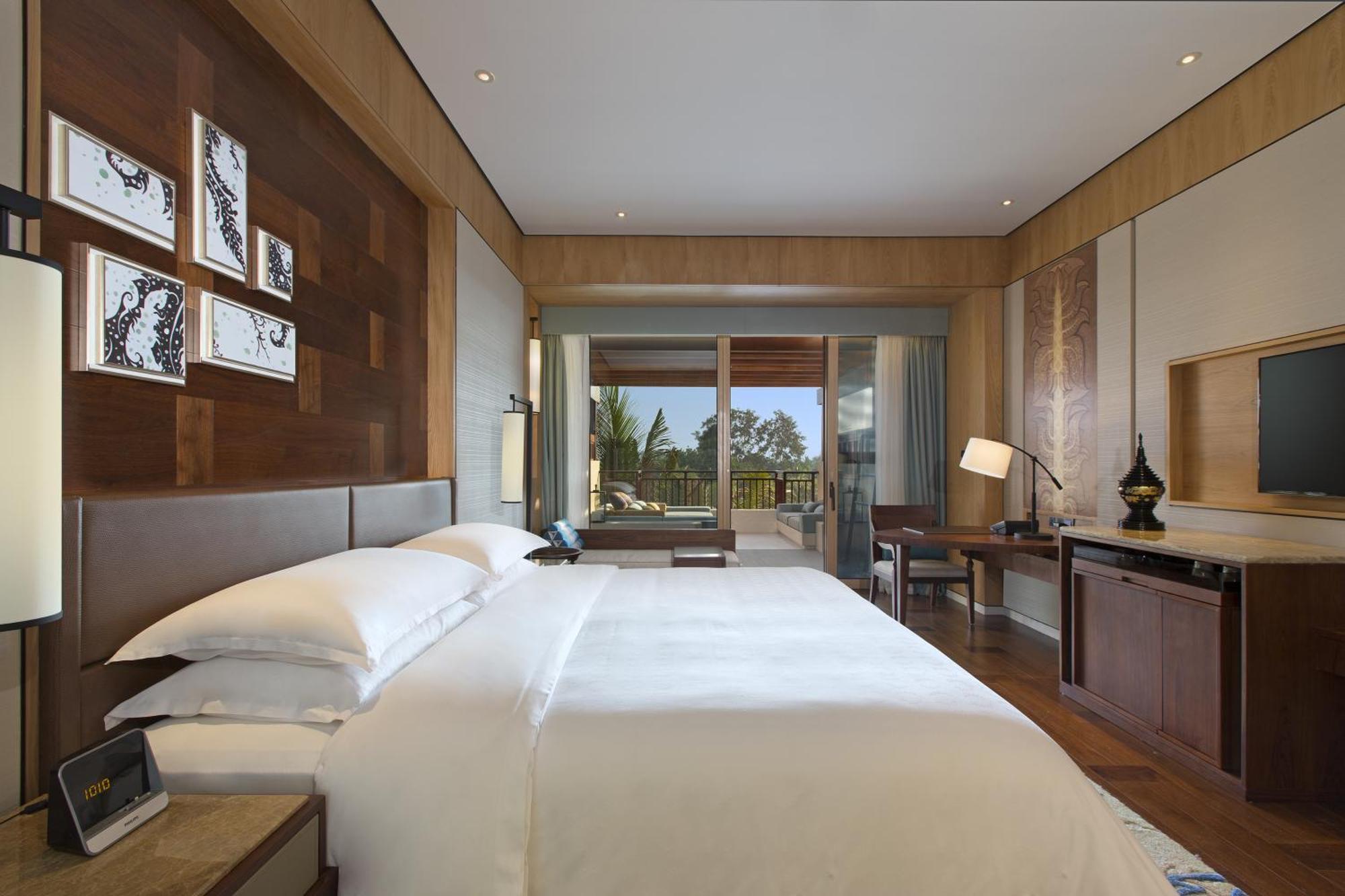 Sheraton Grand Xishuangbanna Hotel Jinghong Dış mekan fotoğraf
