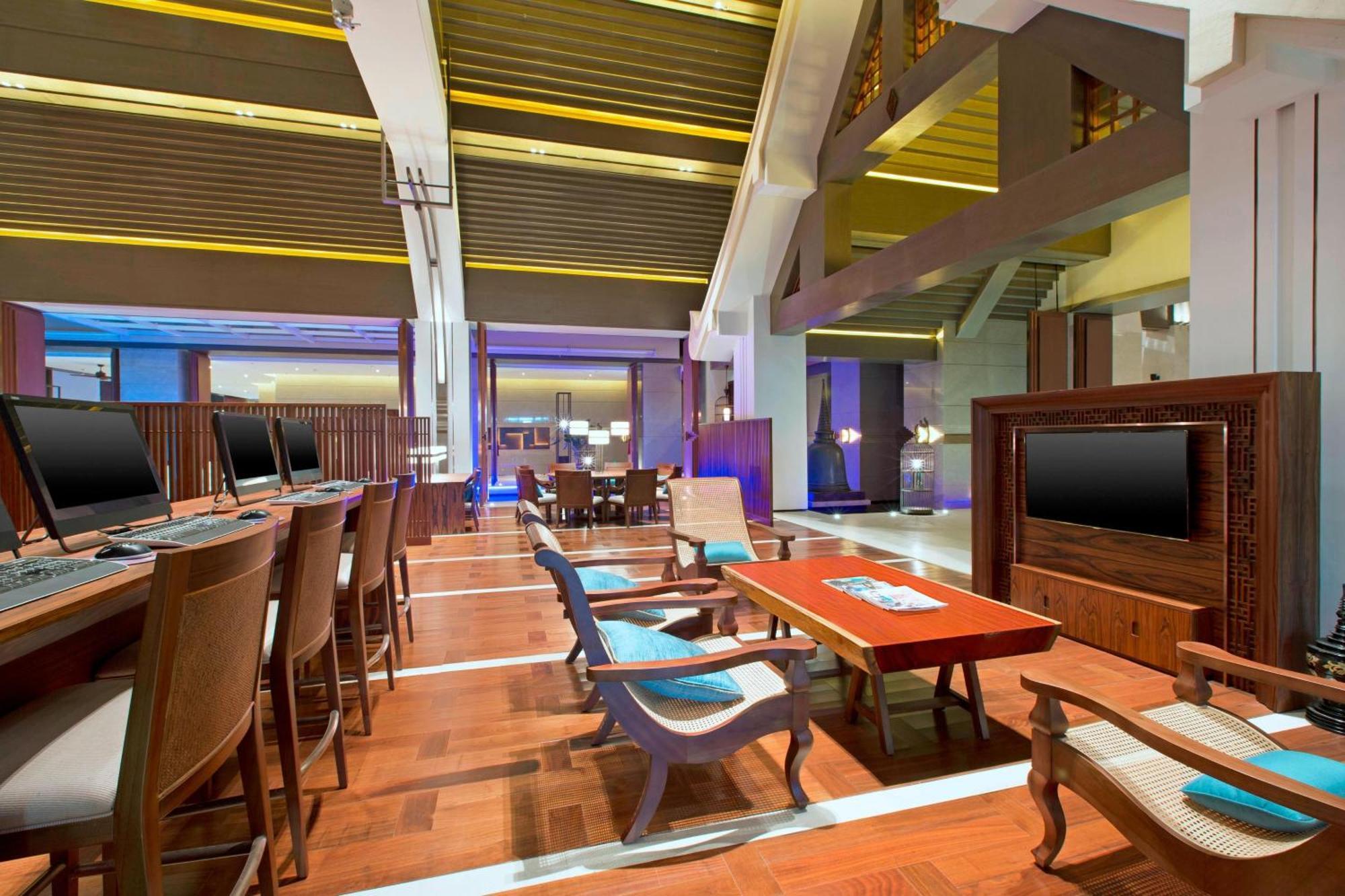 Sheraton Grand Xishuangbanna Hotel Jinghong Dış mekan fotoğraf