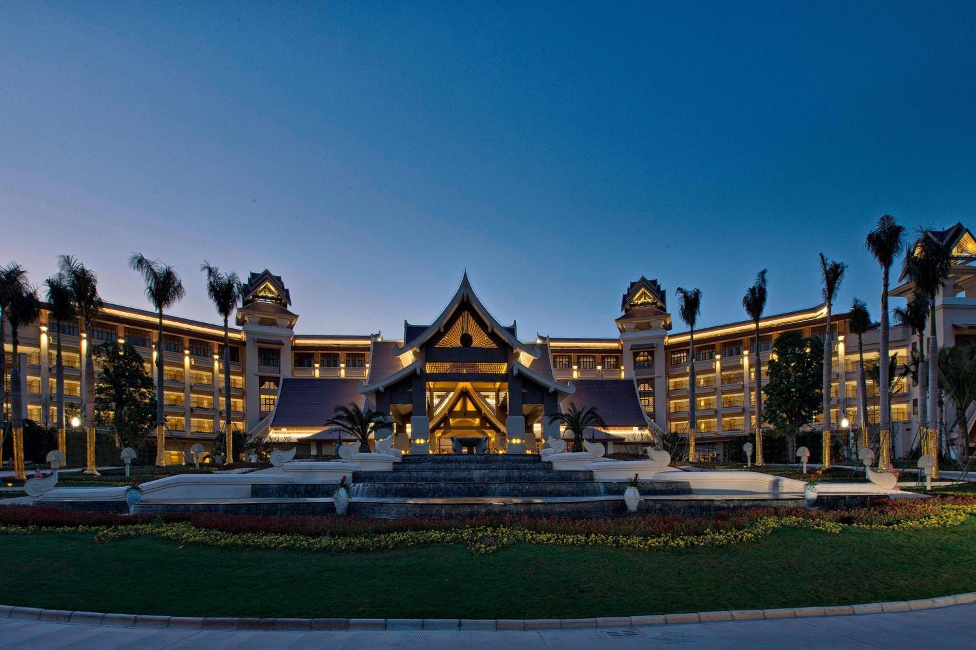 Sheraton Grand Xishuangbanna Hotel Jinghong Dış mekan fotoğraf